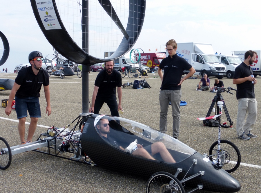 P1090853 (900x664) (2)